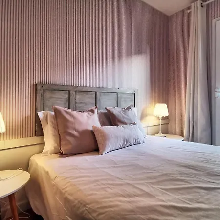 Bridge View With Balcony Daire *