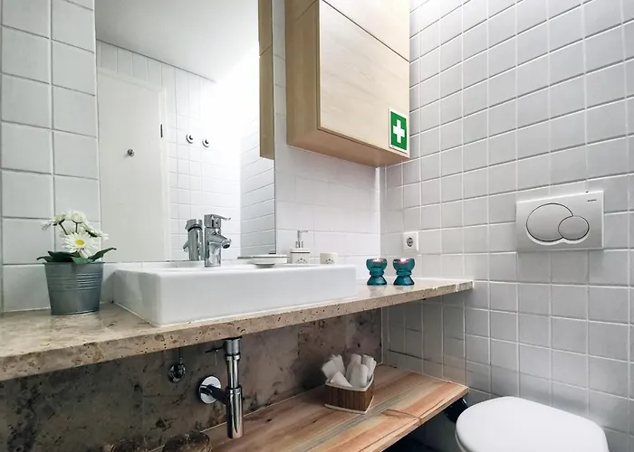 Bridge View With Balcony Daire Sacavém